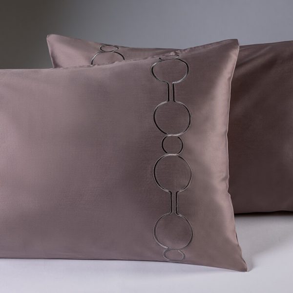 shangri-la-pair-of-pillowcases-rosa-tropea